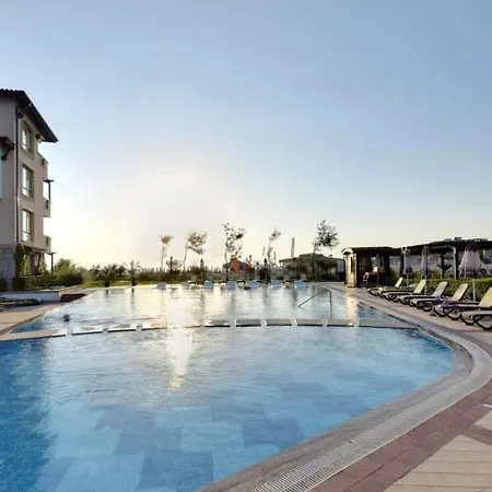 Appartement Oasis Beach Club, Lozenets 2 Bedrooms, 122 Sq.M *